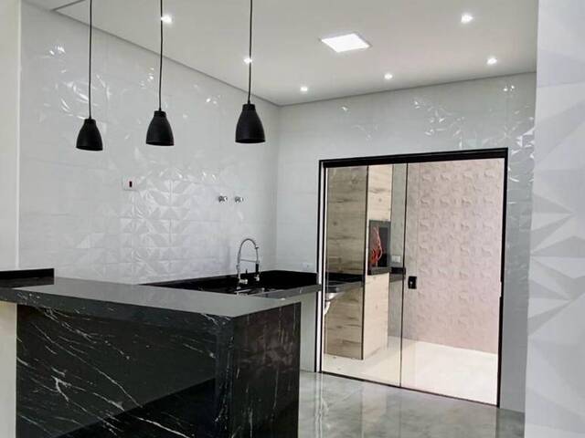 #13 - Casa em condomínio para Venda em Sorocaba - SP